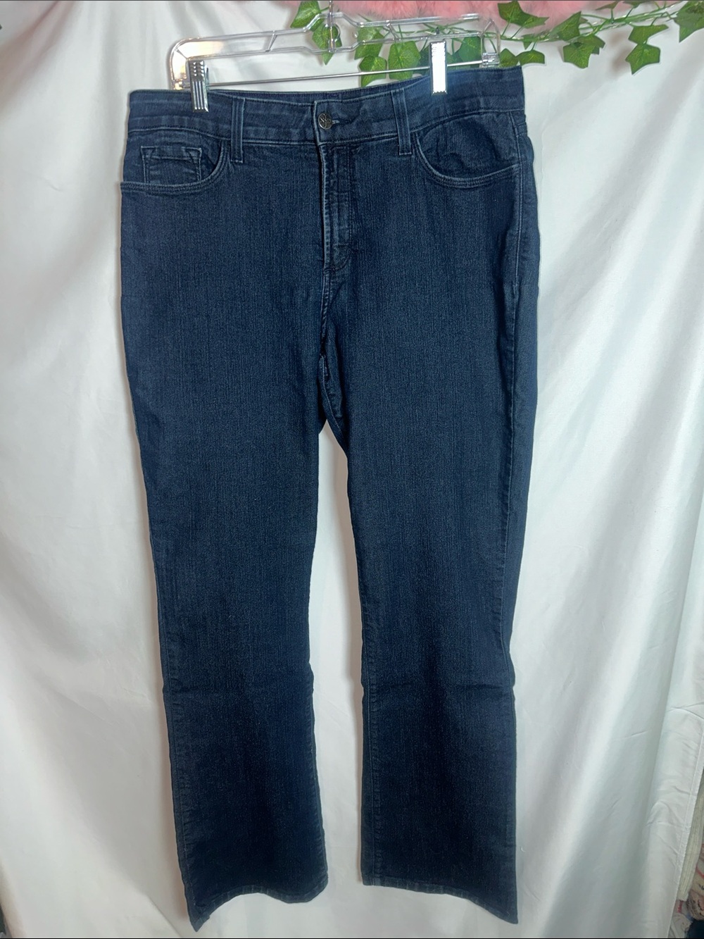 NYDJ DARK Wash bootcut Leg Jeans